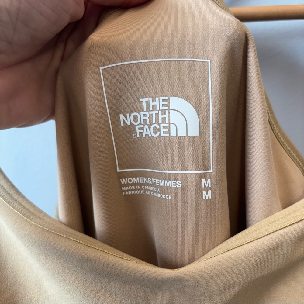 The north face arque Dress Tan Medium Tennis Pickleball - Picture 5 of 10